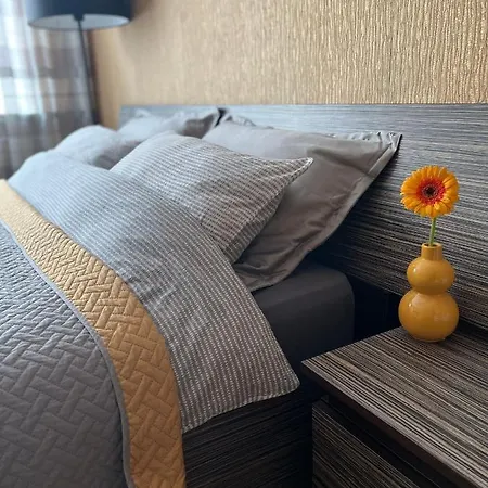 Cozy One Bedroom Apartment In The City Center Mazeikiai Exterior photo